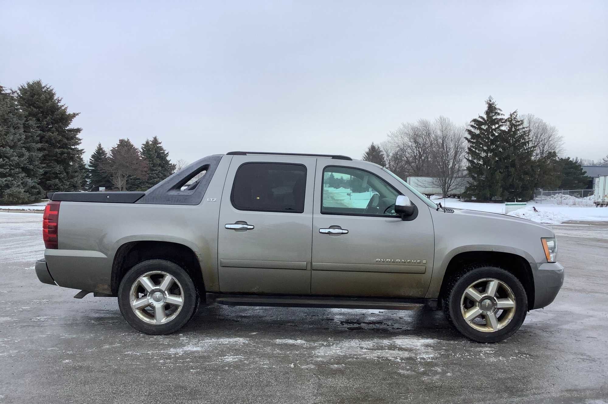 2008 Chevrolet Avalanche 4WD Sport Utility 4-DR