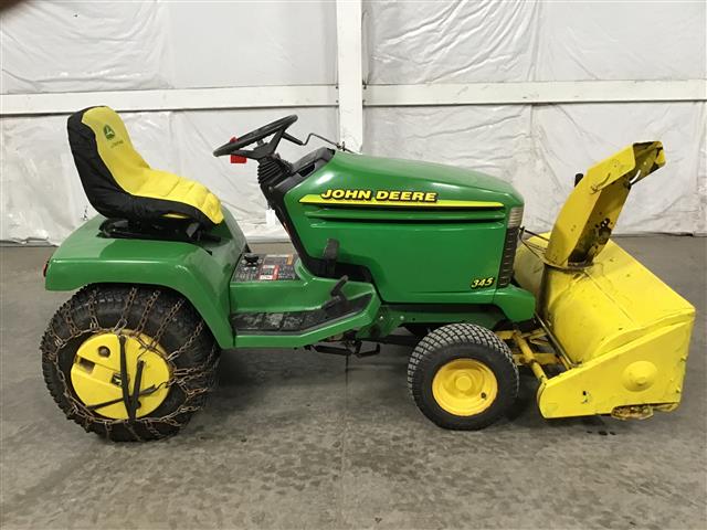 John Deere 345