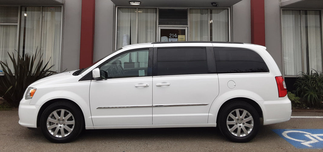2016 Chrysler Town & Country Touring