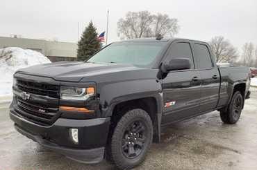 2017 Chevrolet Silverado LT Double Cab 4WD Extended Cab Pickup 4-DR
