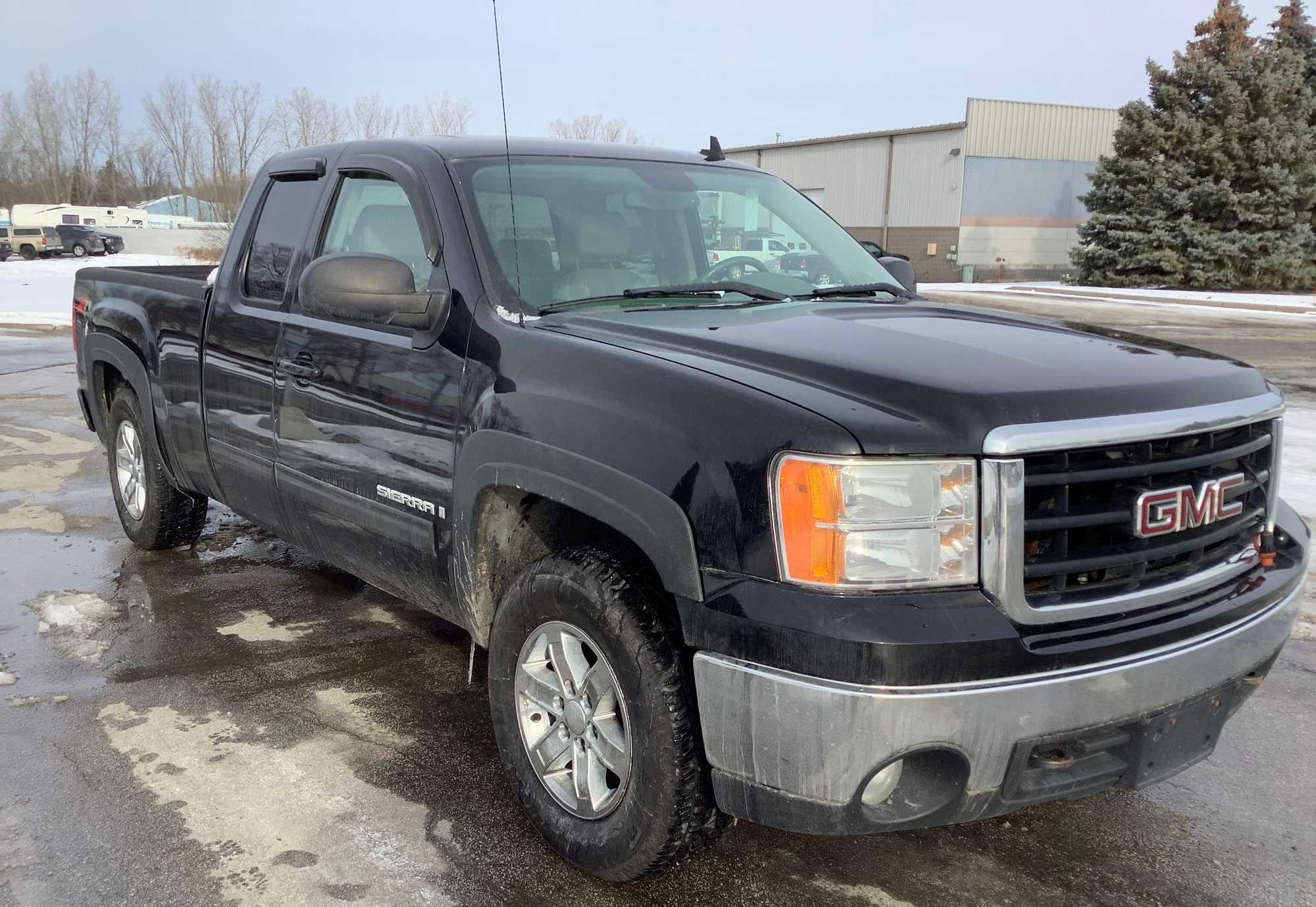 2008 GMC Sierra 1500 Z71 Extended Cab Pickup 4WD 4-DR