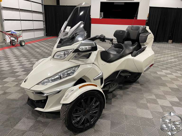 2014 Can-Am Spyder RT-S Limited