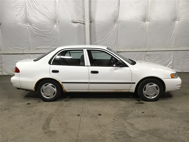 2000 Toyota Corolla