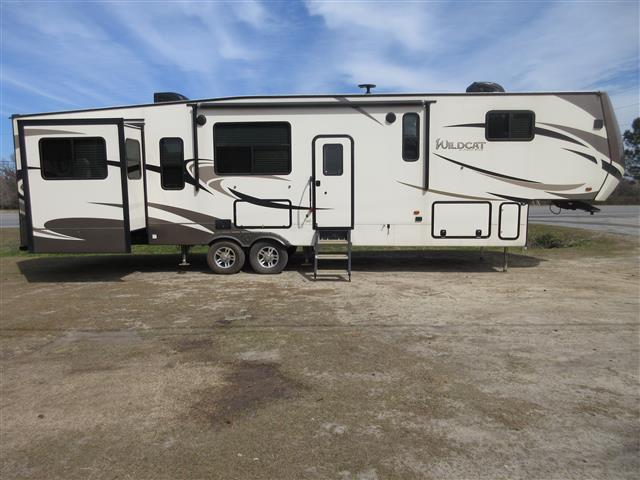 2019 Forest River Wildcat 35WB