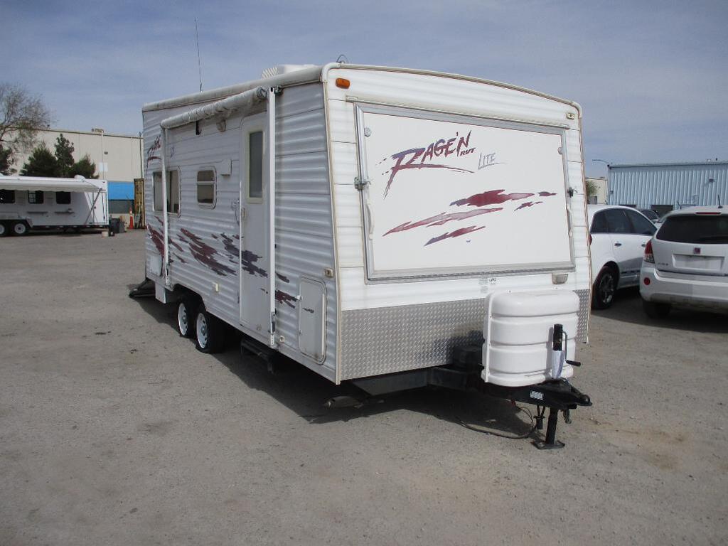 2003 NATIONAL RV 21G NRV TOY HAULER