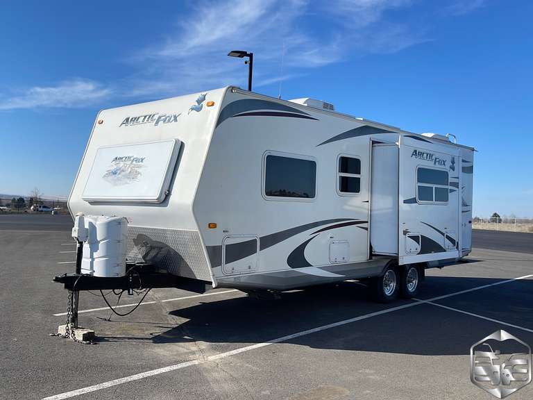 2011 North Wood MFG Arctic Fox 25R