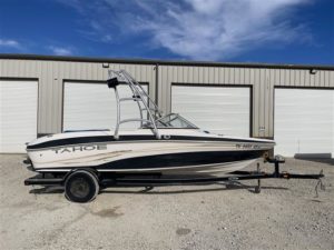 2008 Tracker Tahoe Q5I