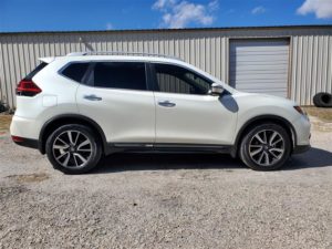 2017 Nissan Rogue SL