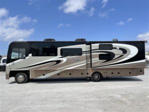 2017 Fleetwood Storm 36D