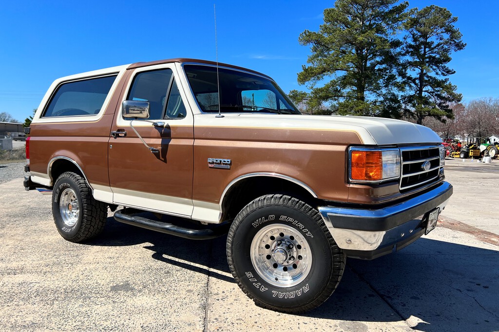1990 Ford Bronco XLT