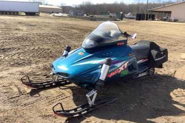 1996 Yamaha Vmax XT 600 Snowmobile