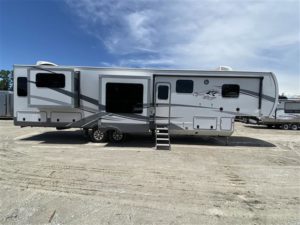 2019 Highland Ridge Open Range 375RDS