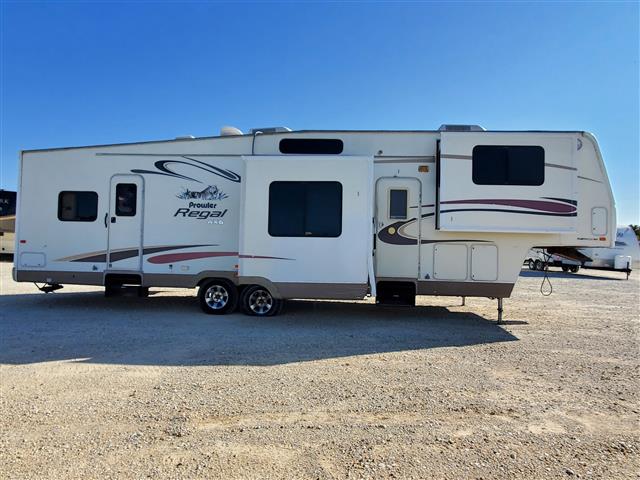 2004 Fleetwood Prowler Regal AX6 365 FLTS