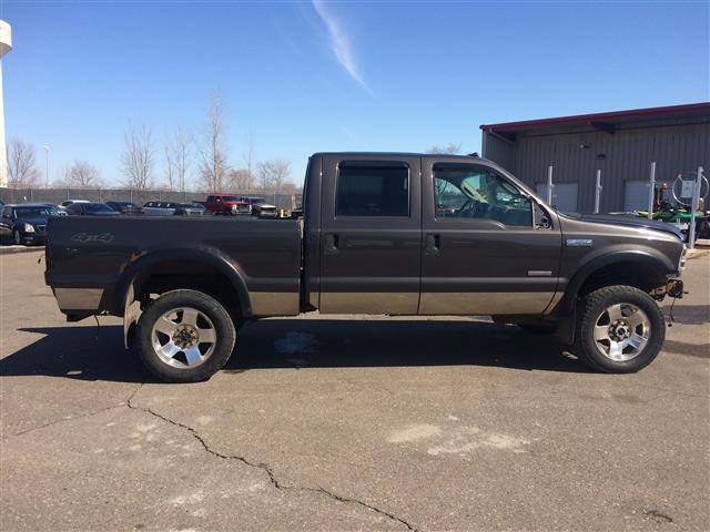 2006 Ford F-350 Lariat Crew Cab 4WD