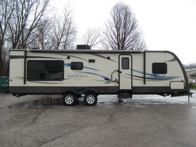 2013 Crossroads Sunset Trail Reserve ST30RE