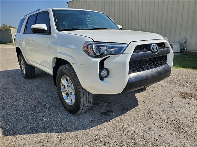 2017 Toyota 4Runner SR5 4WD