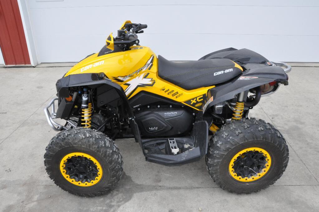 2015 Can-Am Renegade 1000 4wd ATV
