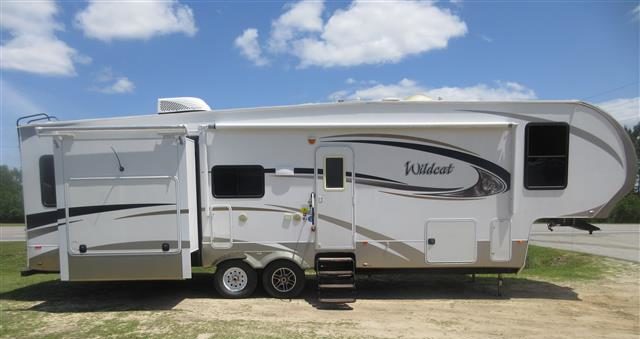2015 Forest River Wildcat 317RL