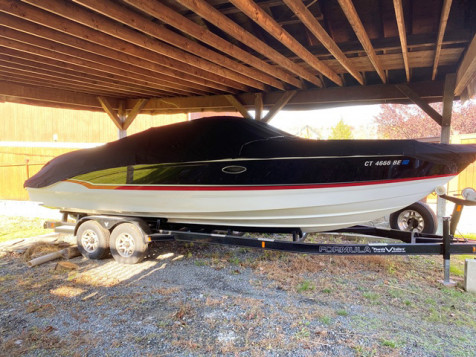 27′ – 2011 Formula 270 Sun Sport