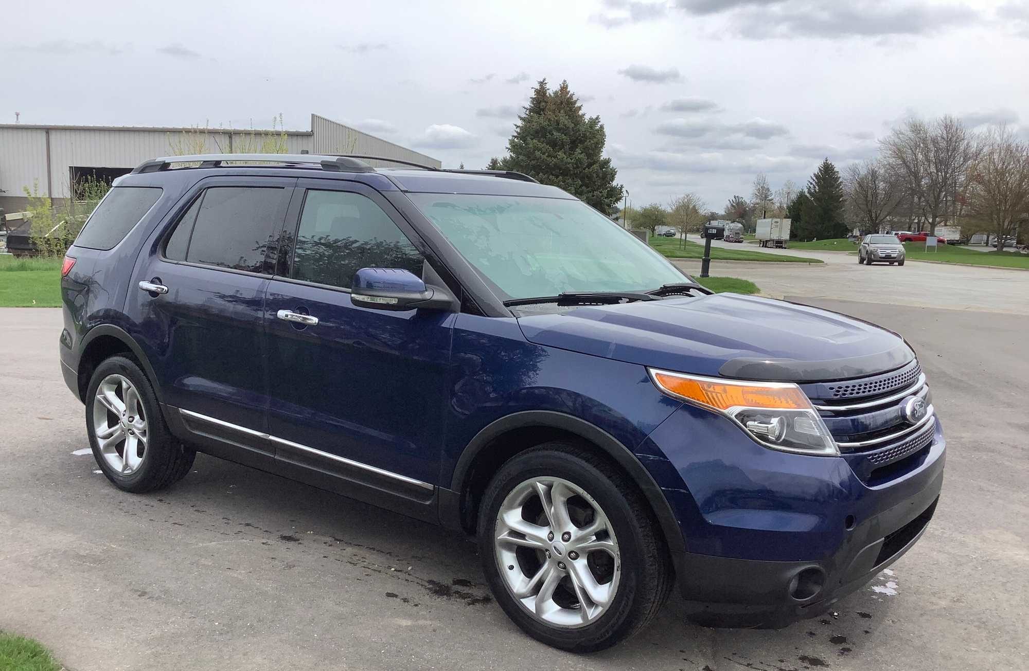 2012 Ford Explorer Limited 4WD SUV