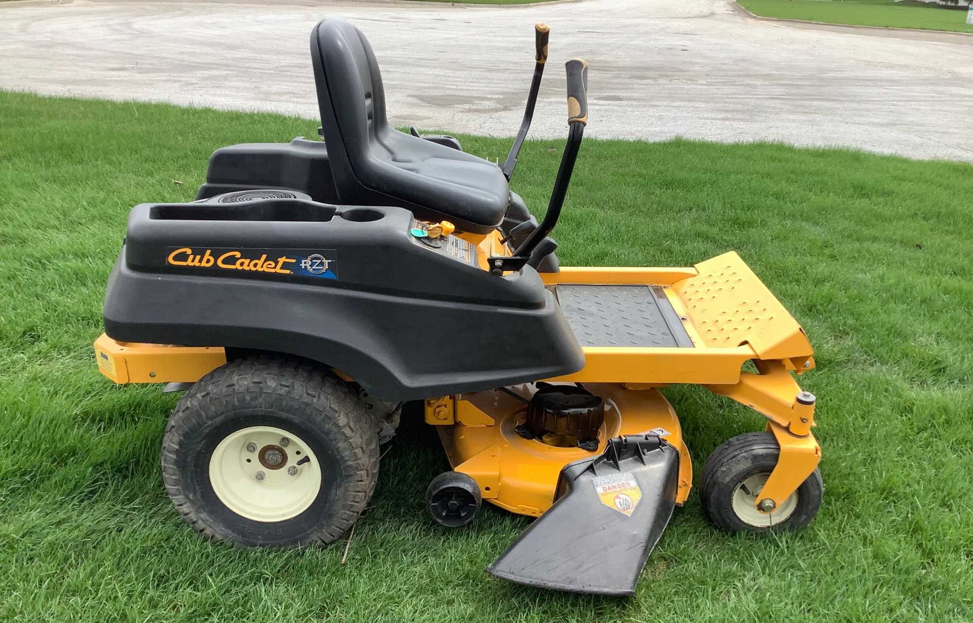 Cub Cadet RZT 42" 18HP Kohler 42" deck Repo Finder
