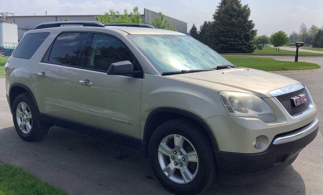 2008 GMC Acadia SLE-1 FWD Sport Utility 4-DR