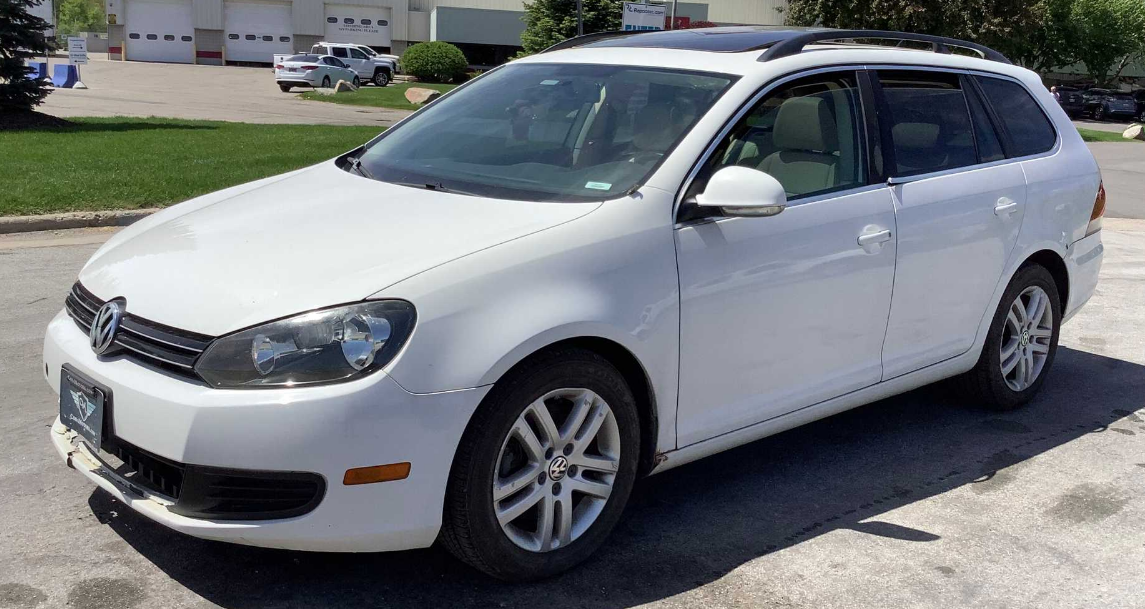 2010 Volkswagen Jetta TDI Wagon 4-DR