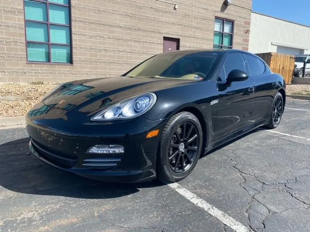 2013 Porsche Panamera 4