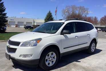 2012 Chevrolet Traverse LS AWD Sport Utility 4-DR