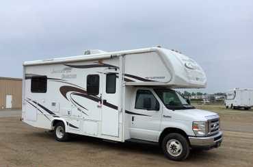 2013 Fleetwood 25K Jamboree Searcher Motorhome