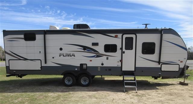 2018 Forest River Palomino Puma 29-QBSS