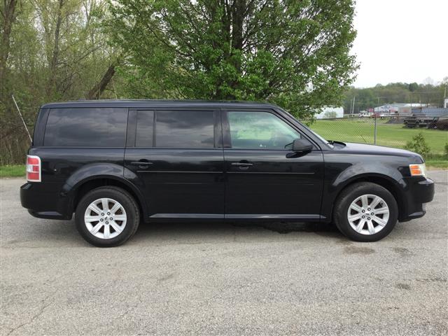 2011 Ford Flex SE FWD