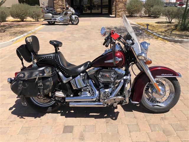 2017 Harley-Davidson Heritage Softail Classic (FLSTC)