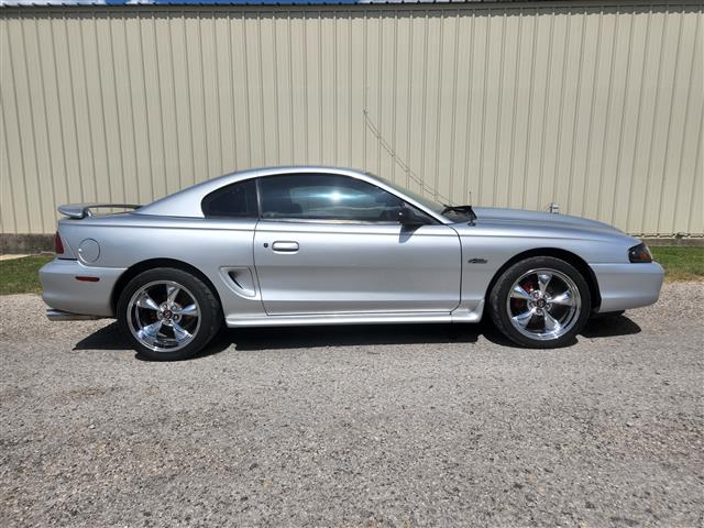 1998 Ford Mustang GT