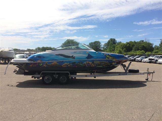 2005 Four Winns Funship 214