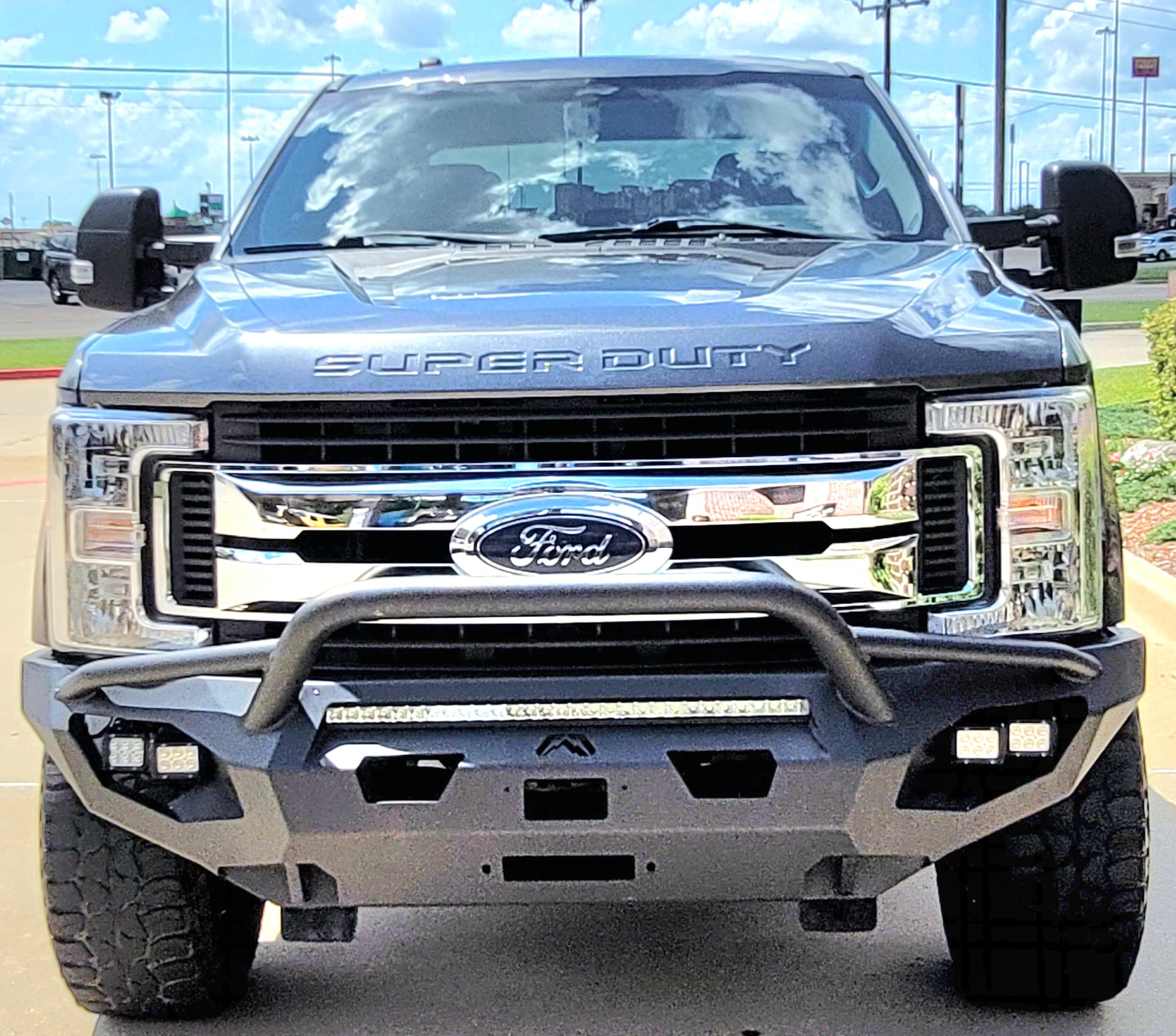 2017 FORD F-250 Super Duty XLT 4×4