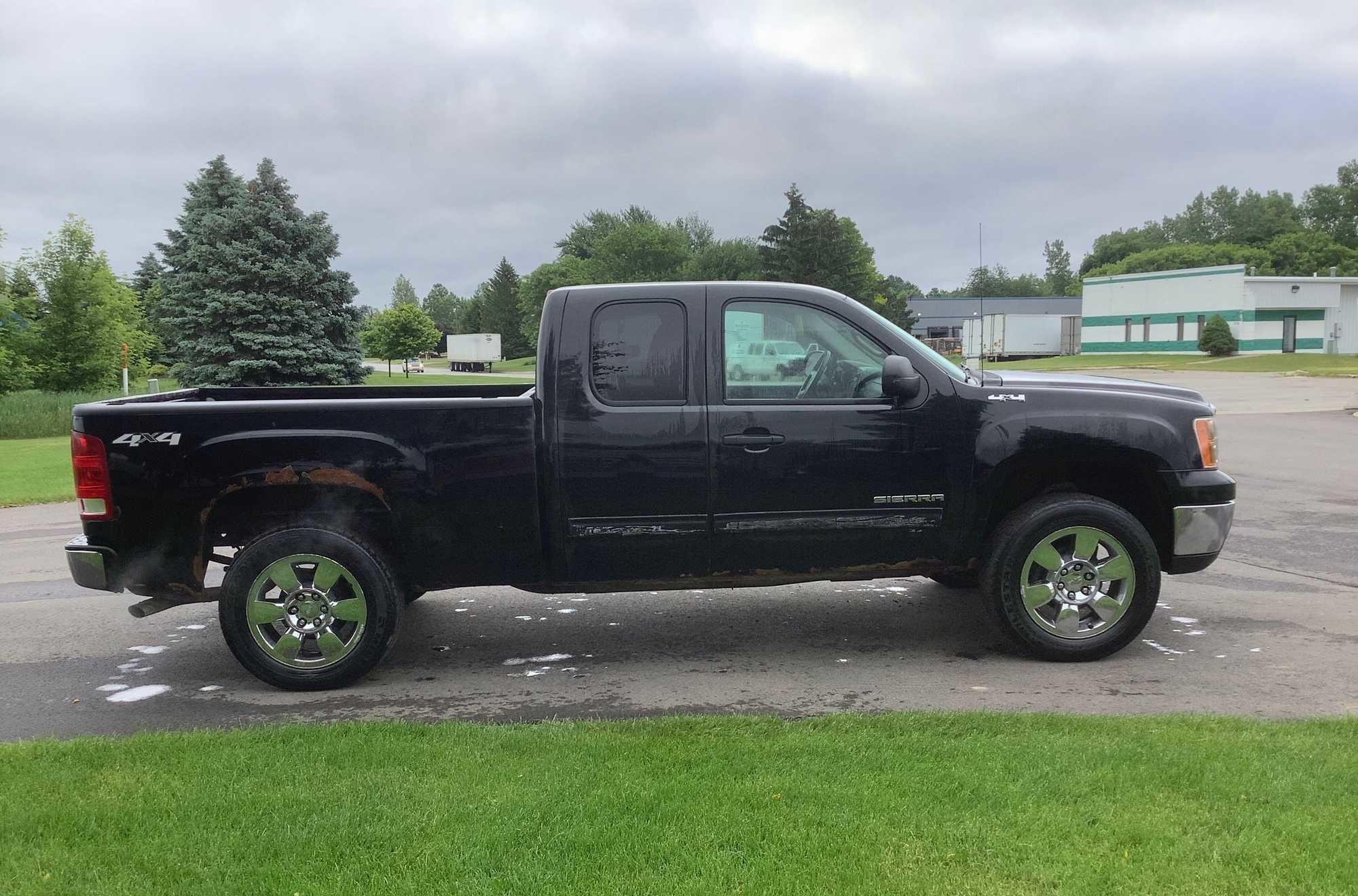 2011 GMC Sierra 1500 Ext Cab SLE 4WD Pickup Repo Finder