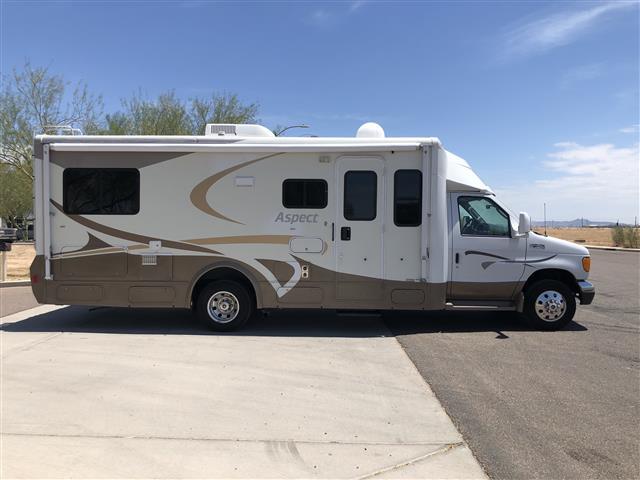2005 Winnebago Aspect 26A