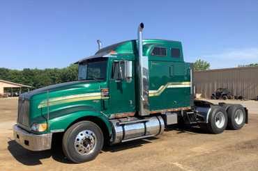 1999 International 9400 6×4 Semi