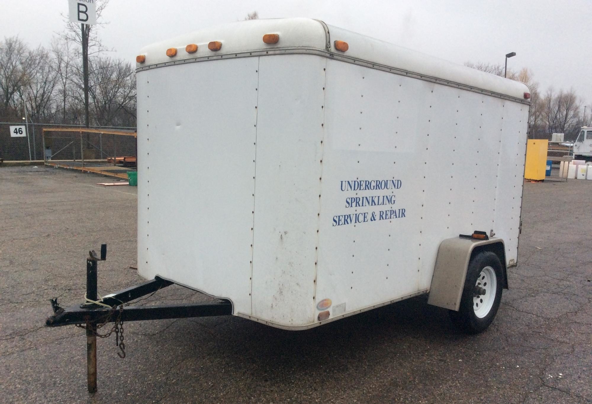 Single Axle Enclosed Trailer