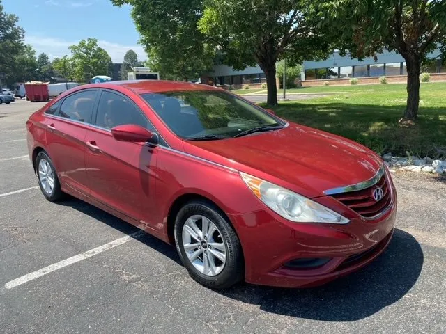 2012 Hyundai SONATA GLS