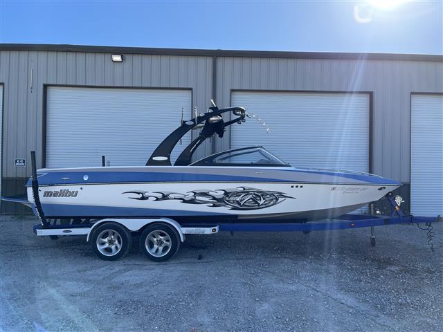 2006 Malibu 23 LSV