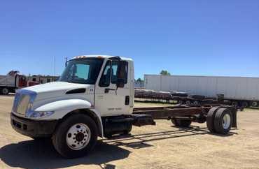 2003 International 4300 Cab and Chassis