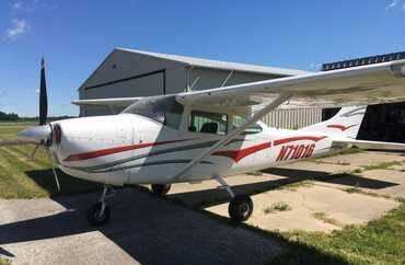 1968 Cessna 182M Skylane Airplane