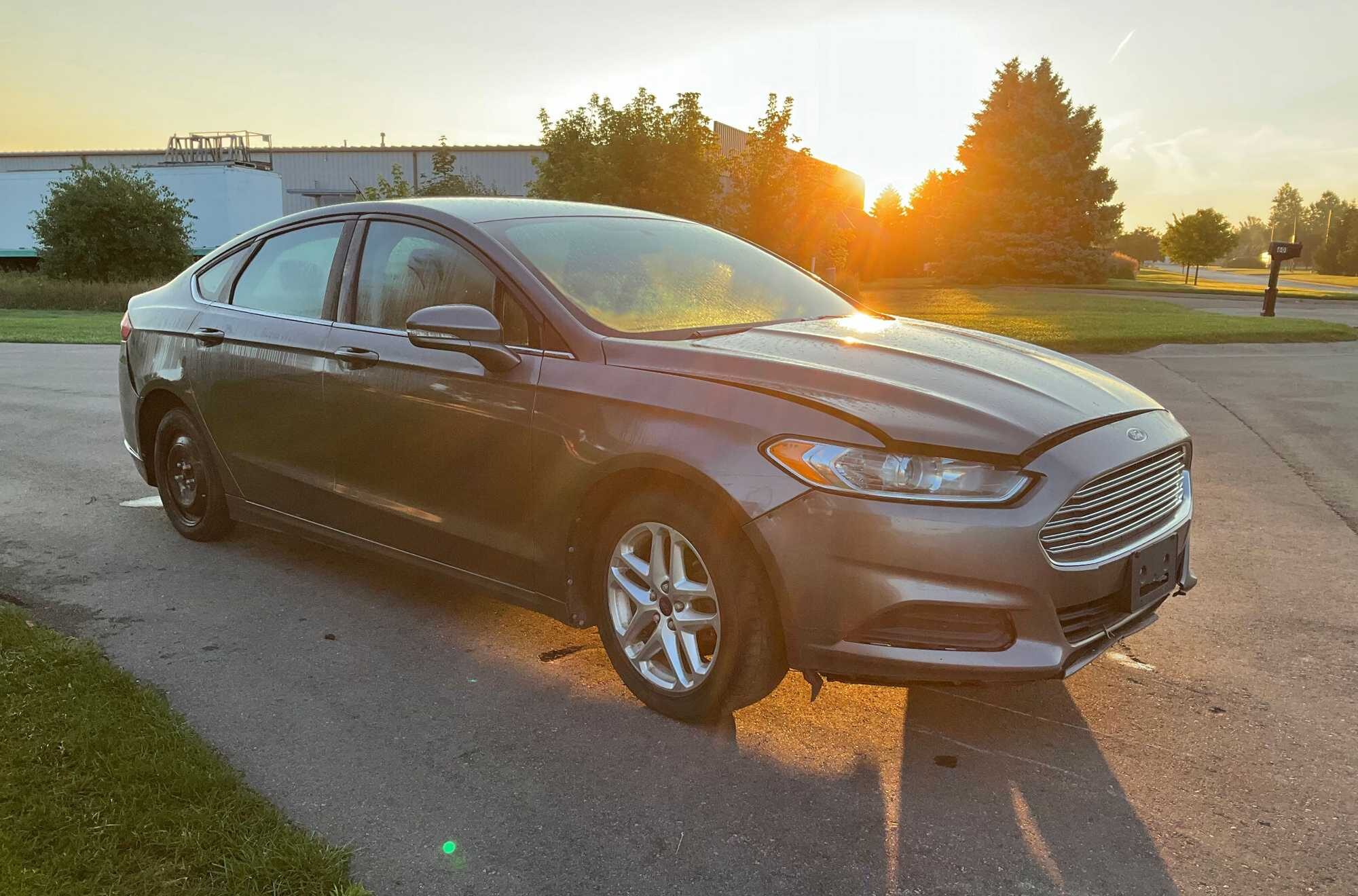 2013 Ford Fusion SE FWD Sedan