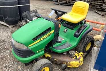 Lot of (1) John Deere LA145 riding lawnmower