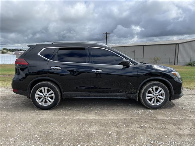 2018 Nissan Rogue FWD Repo Finder 2018-nissan-rogue-fwd-repo-finder