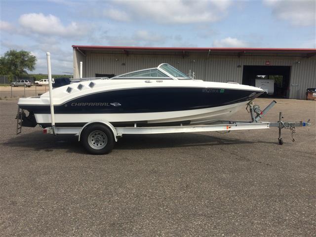 2009 Chaparral 196