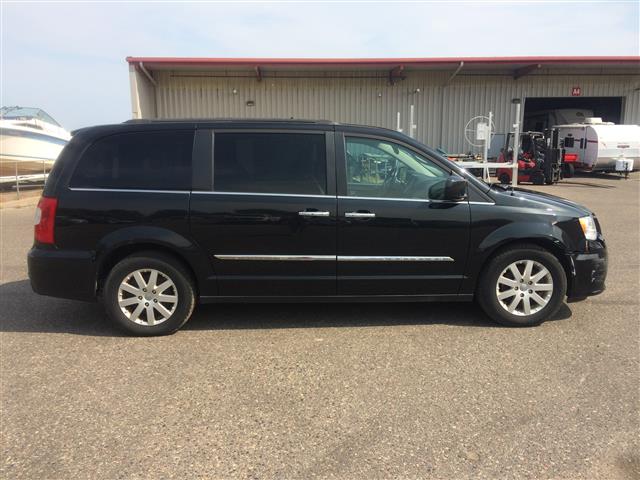 2015 Chrysler Town and Country