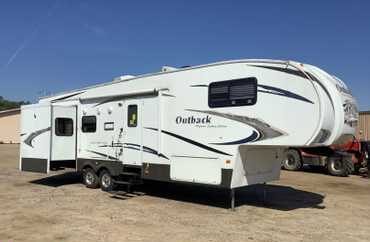 2010 Outback Sydney 321FRL 5th Wheel Travel Trailer
